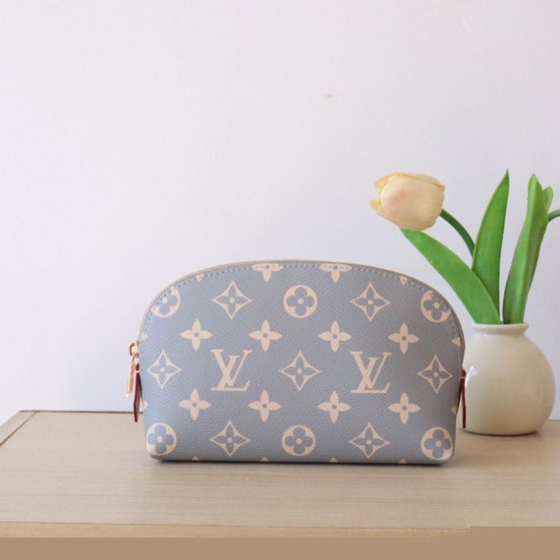 LV Clutch Bags